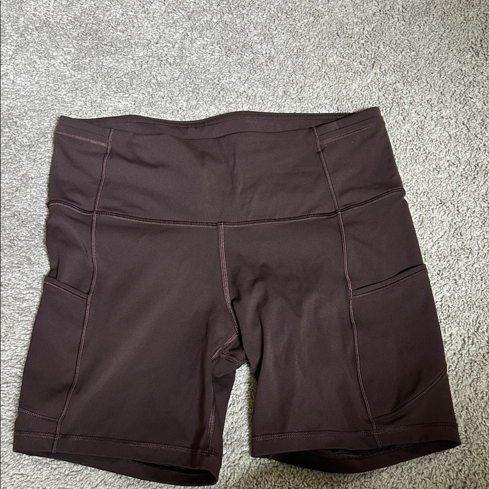lululemon athletica fast and free 7 pocket 6” short espresso